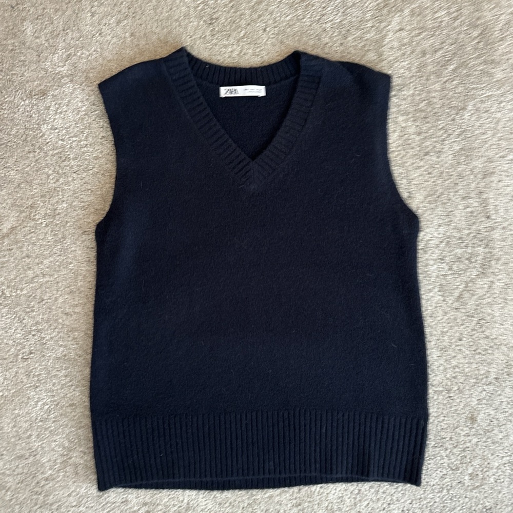 Zara Dark Knit Vest